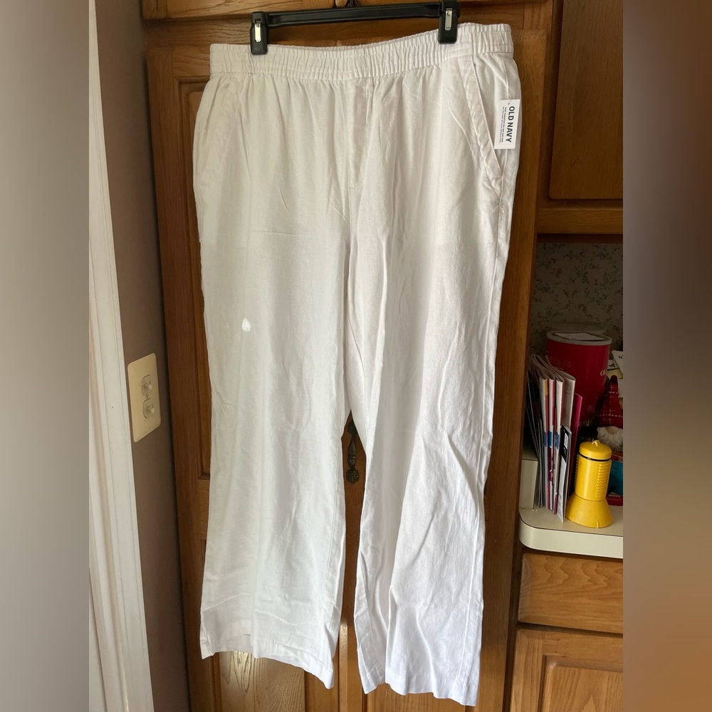 Old Navy NWT white linen pants